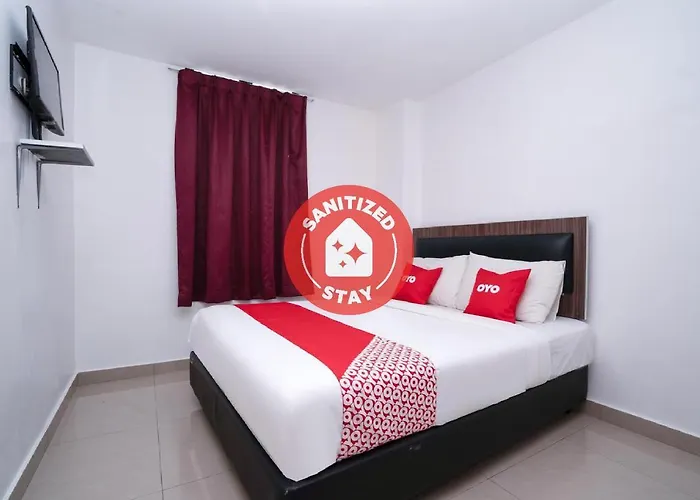 Oyo 44093 Vrm Hotel