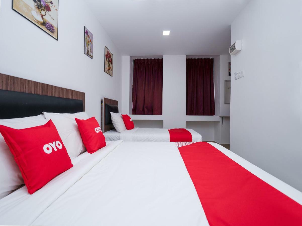 Hotel Oyo 44093 Vrm