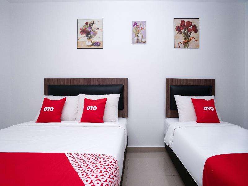 Hotel Oyo 44093 Vrm 2*